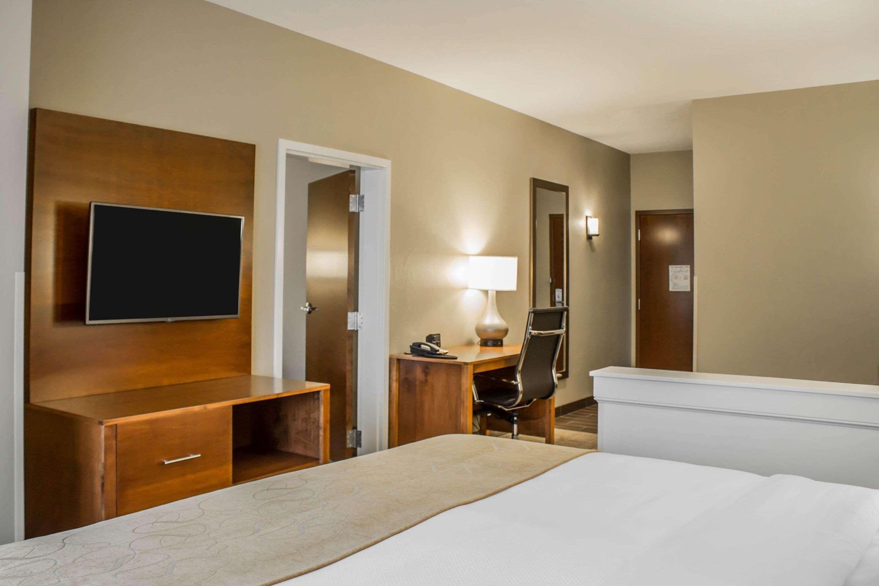 Comfort Suites Hartville-North Canton Uniontown Exterior foto
